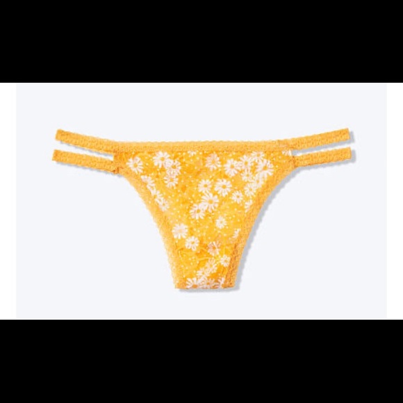 Underwear (Thongs) - Picture 14 of 16